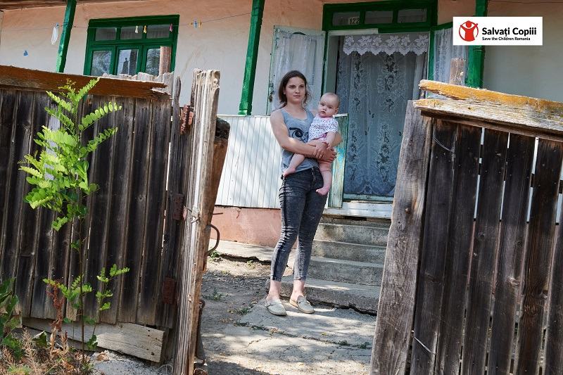 Aproape una din 10 nasteri provine de la fete cu varsta intre 15 si 19 ani. Pentru 23 de mame sub 15 ani, e vorba de al doilea copil